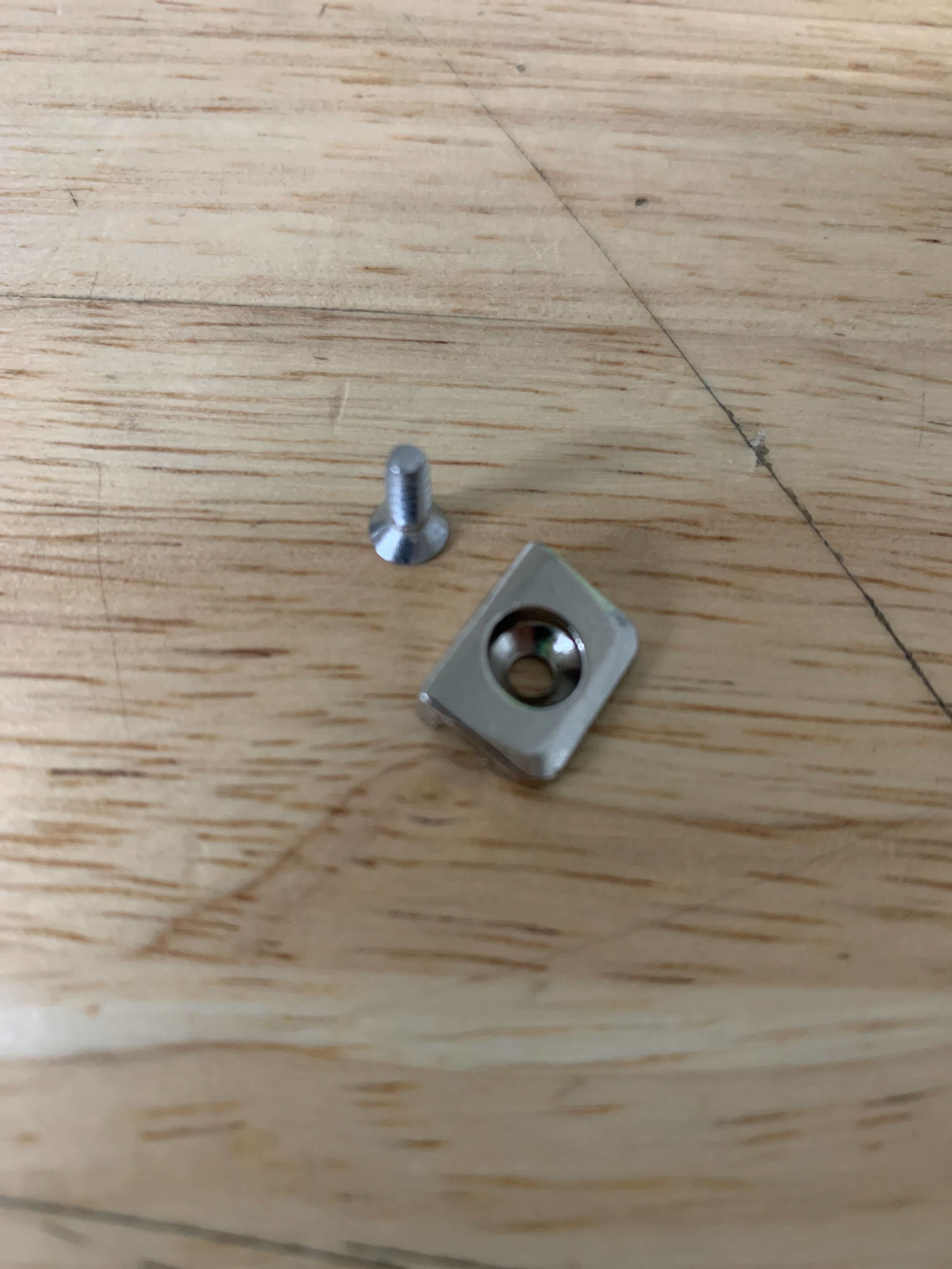 Battery Striker Plate - Swift Lite